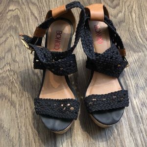 Women’s bong wedges